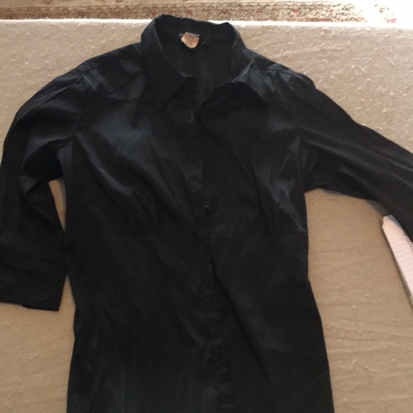 Super black button up - Picture 1 of 1